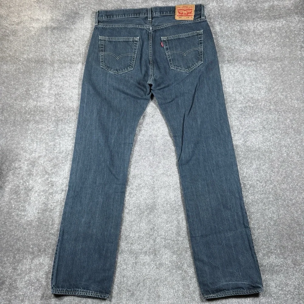 Levi's 501 Jeans Men's 34x34 Blue Denim Button Fly Classic Original Fit Modern